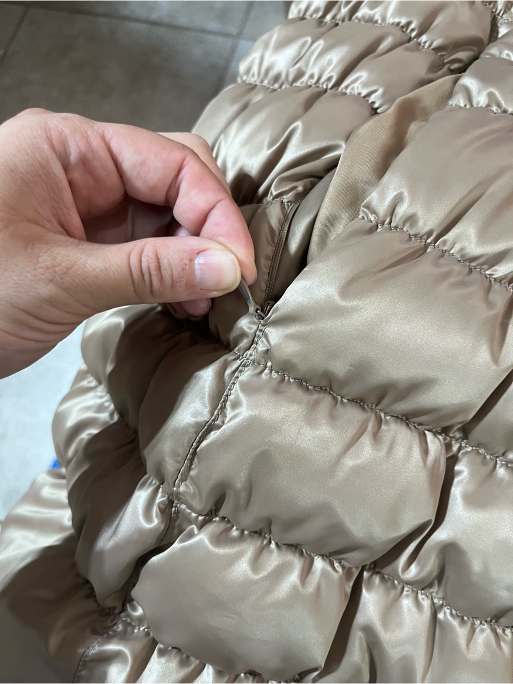 Corso Venezia Real Raccoon Fur Italian Down Parka Puffer Coat Satin Champagne - Picture 5 of 16
